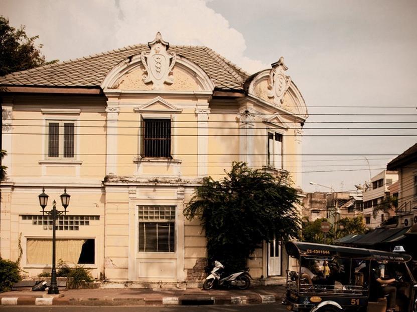 The Asadang Bed And Breakfast Bangkok Buitenkant foto